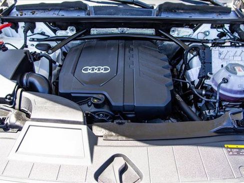 Used 2023 Audi Q5 2.0T Premium w/ Convenience Package AWD/4WD image 26