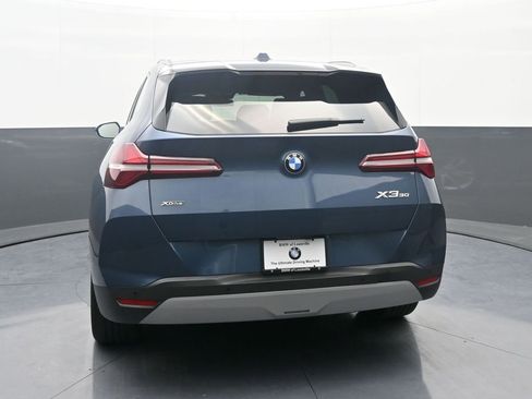 Used 2025 BMW X3 xDrive30i w/ Premium Package image 6
