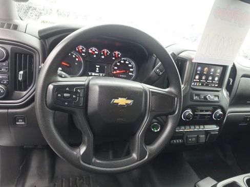 Used 2023 Chevrolet Silverado 1500 Custom image 14
