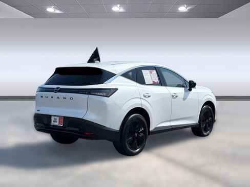 Certified 2025 Nissan Murano SV AWD/4WD image 13