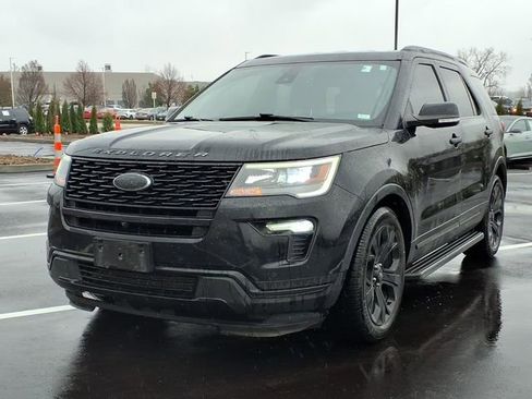 Used 2019 Ford Explorer Sport w/ Equipment Group 401A image 2