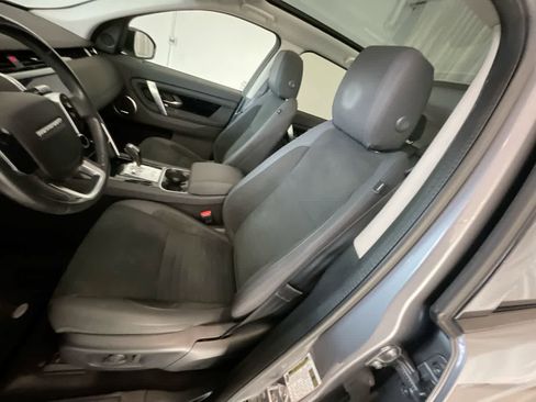 Used 2020 Land Rover Discovery Sport S image 11