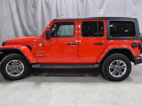 Used 2020 Jeep Wrangler Unlimited Sahara w/ Dual Top Group image 5
