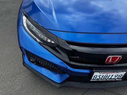 Used 2018 Honda Civic Type R image 4