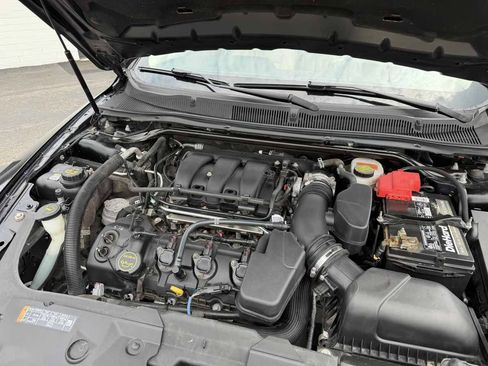 Used 2015 Ford Taurus SEL w/ Equipment Group 201A AWD/4WD image 21