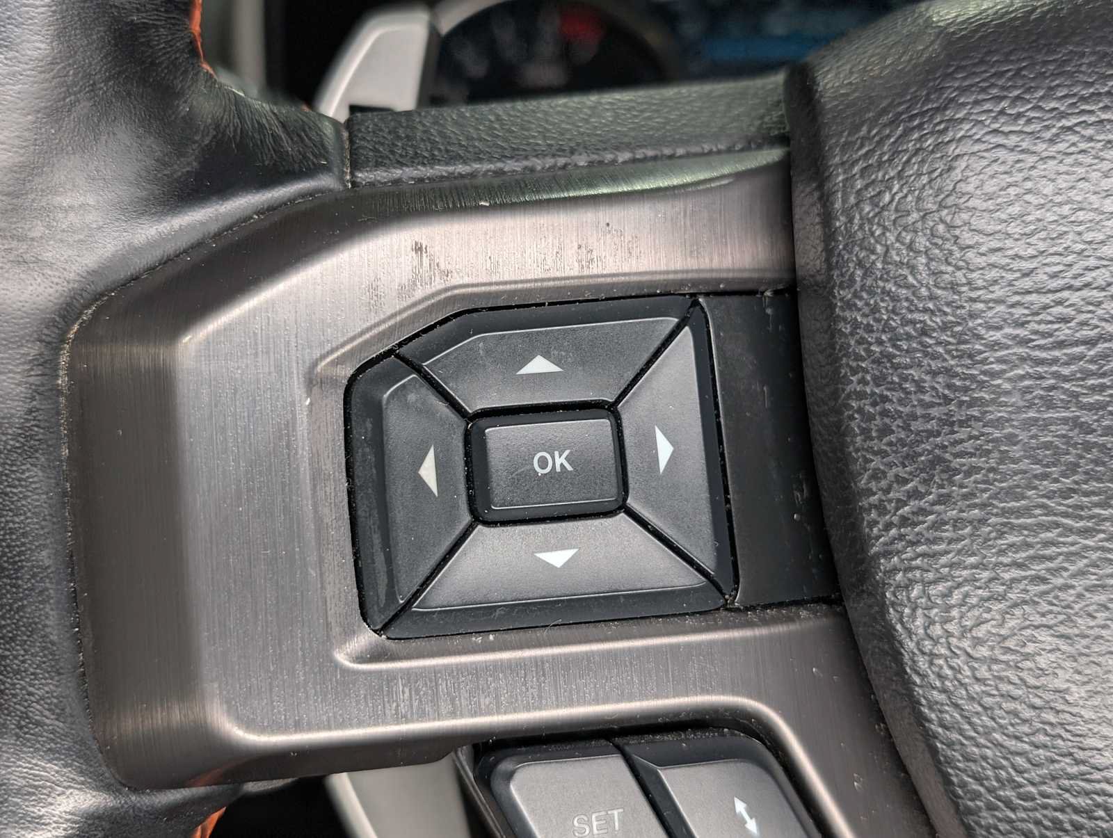 Used 2018 Ford F150 Raptor w/ Equipment Group 802A Luxury AWD/4WD image 36