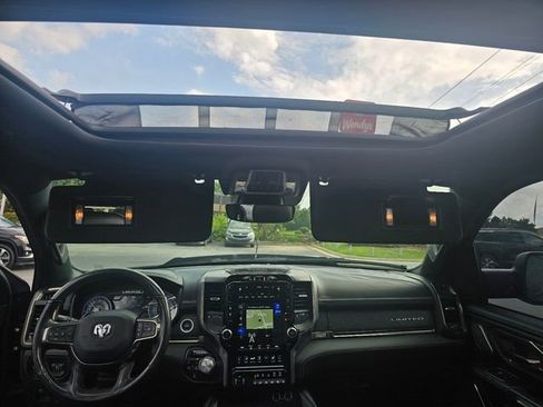 Used 2020 RAM 1500 Limited w/ Black Appearance Package AWD/4WD image 23