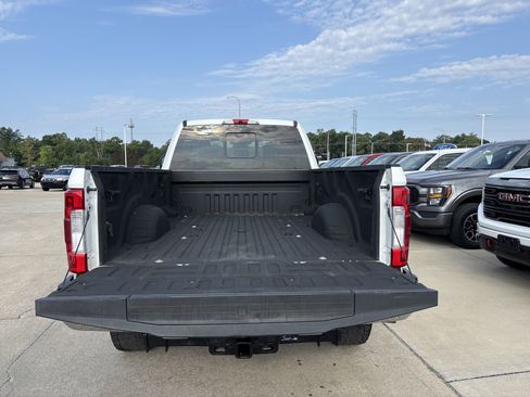 Used 2019 Ford F250 Lariat w/ Tow Technology Bundle image 5