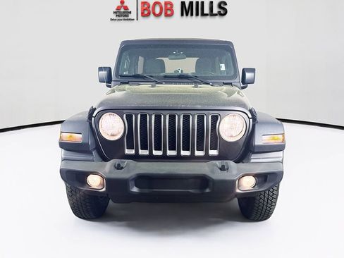 Used 2020 Jeep Wrangler Unlimited Sport S AWD/4WD image 2