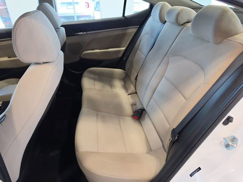 Used 2018 Hyundai Elantra Value Edition FWD image 33
