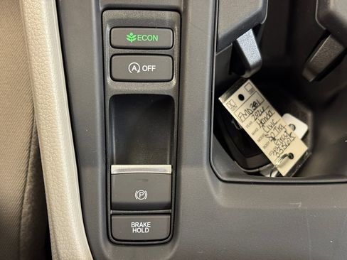 New 2026 Honda Accord LX image 33
