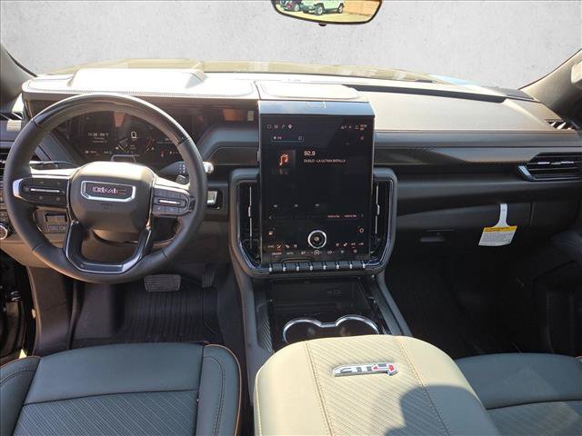 Certified 2026 GMC Yukon AT4 w/ AT4 Premium Plus Package AWD/4WD image 18