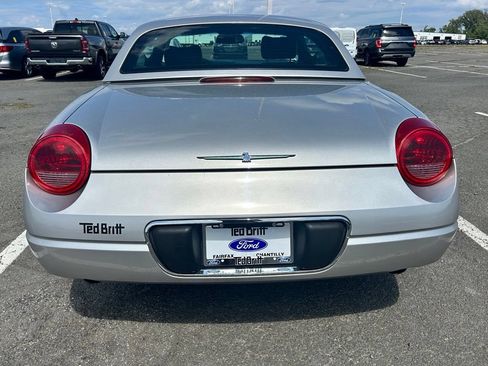 Used 2004 Ford Thunderbird RWD image 8