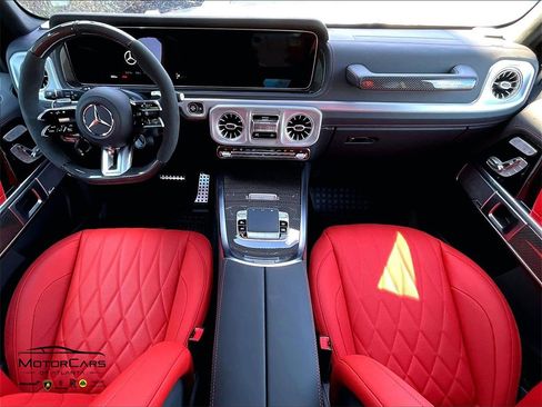 Used 2025 Mercedes-Benz G 63 AMG 4MATIC image 14