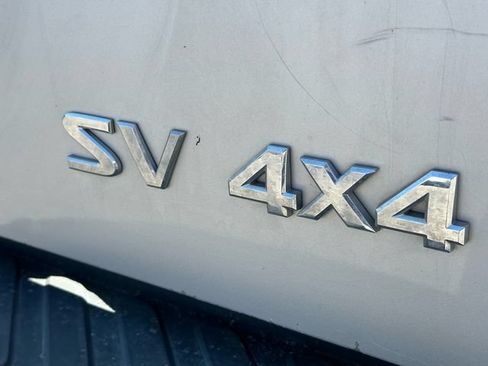 Used 2018 Nissan Frontier SV AWD/4WD image 12