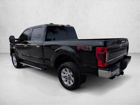 Used 2021 Ford F350 Lariat w/ Chrome Package image 7