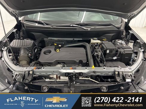 Used 2023 Chevrolet Equinox RS w/ LPO, Floor Liner Package image 16