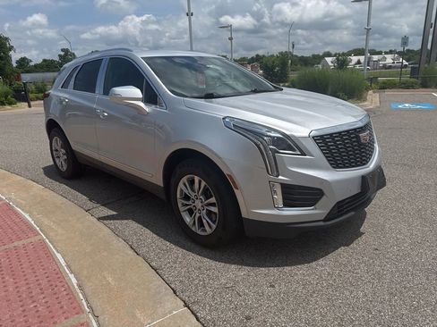 Used 2020 Cadillac XT5 Premium Luxury AWD/4WD image 3