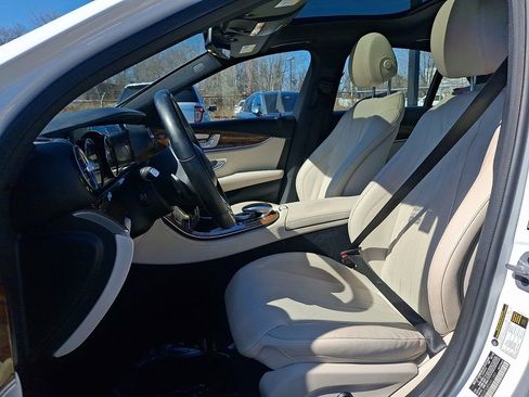 Used 2019 Mercedes-Benz E 450 4MATIC Sedan image 12