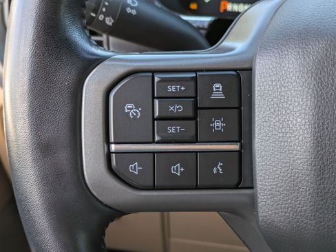 Used 2021 Ford F150 Lariat image 23