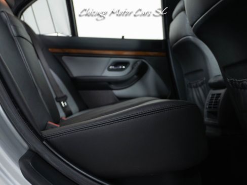 Used 2001 BMW M5 RWD image 50
