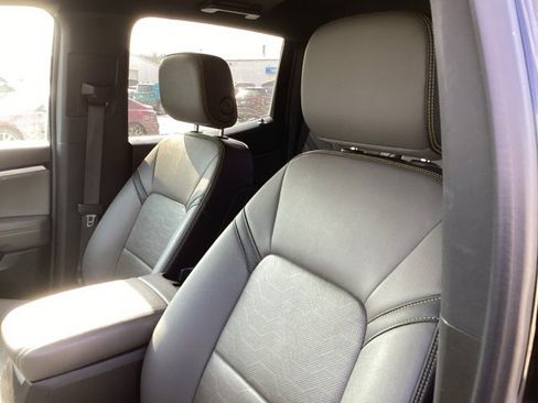 Used 2023 Chevrolet Colorado ZR2 w/ ZR2 Convenience Package III image 18