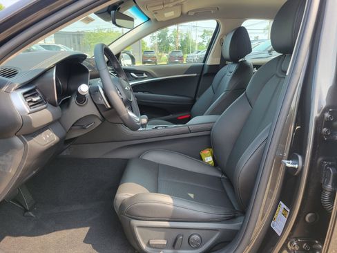 New 2026 Genesis G70 2.5T image 19