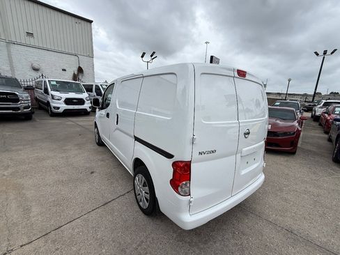 Used 2020 Nissan NV200 SV image 6