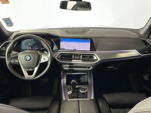 Used 2023 BMW X5 xDrive40i w/ Parking Assistance Package AWD/4WD image 21
