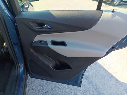 Used 2024 Chevrolet Equinox LS image 22