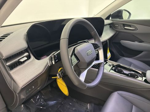 New 2026 Audi Q3 quattro 2.0T image 4