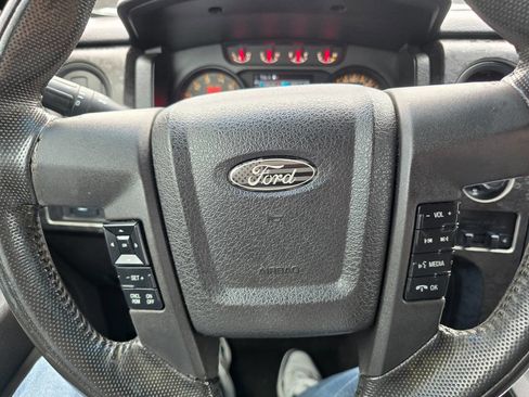 Used 2011 Ford F150 Raptor image 17