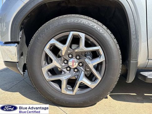 Used 2023 GMC Sierra 1500 SLT w/ SLT Premium Package image 7