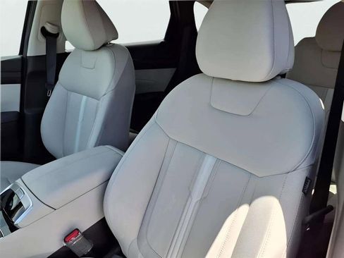 New 2025 Hyundai Tucson SEL image 10