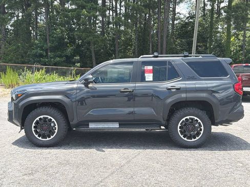 New 2026 Toyota 4Runner 4WD image 8