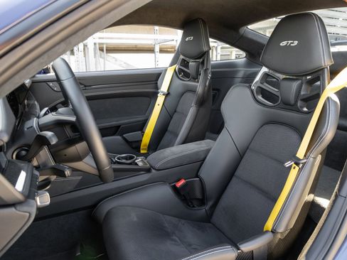 Certified 2023 Porsche 911 GT3 image 5