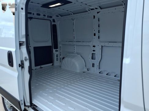 New 2026 RAM ProMaster 1500 FWD image 11