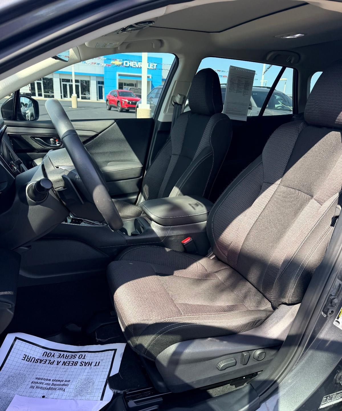Used 2025 Subaru Outback Premium AWD/4WD image 12