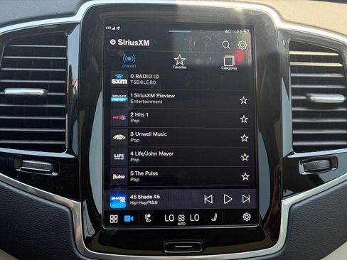 Certified 2024 Volvo XC90 B6 Ultimate w/ Protection Package Premier AWD/4WD image 21