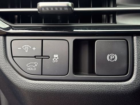 New 2026 Kia Sportage EX FWD image 19