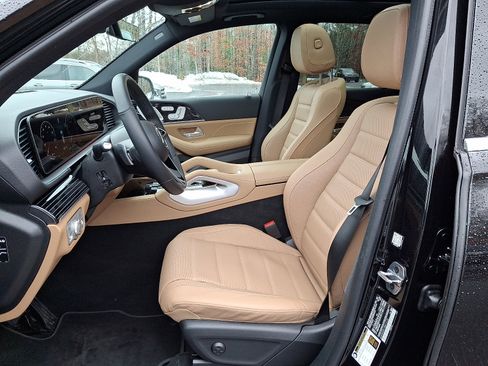 Certified 2025 Mercedes-Benz GLE 450 4MATIC image 13