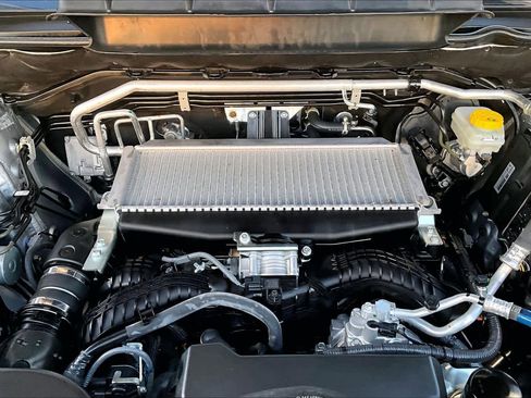 Used 2025 Subaru Ascent Onyx Edition image 31