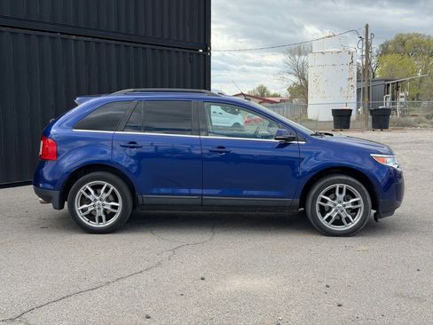 Used 2013 Ford Edge Limited w/ Driver Entry Pkg AWD/4WD image 4