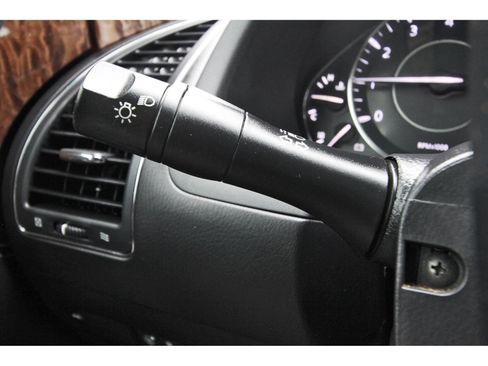 Used 2017 Nissan Armada Platinum RWD image 22