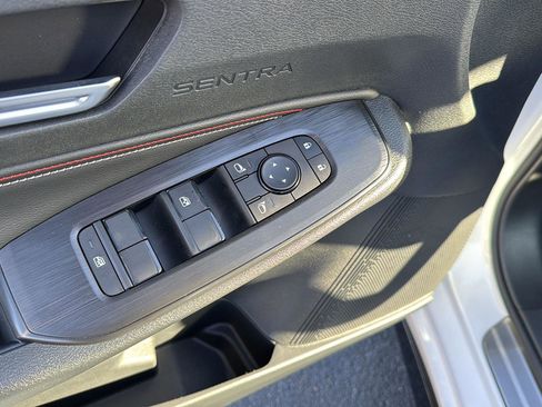 New 2026 Nissan Sentra SR w/ Floor Mat Package FWD image 26