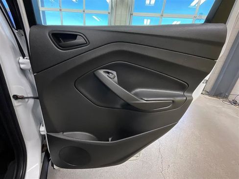 Used 2018 Ford Escape S image 20