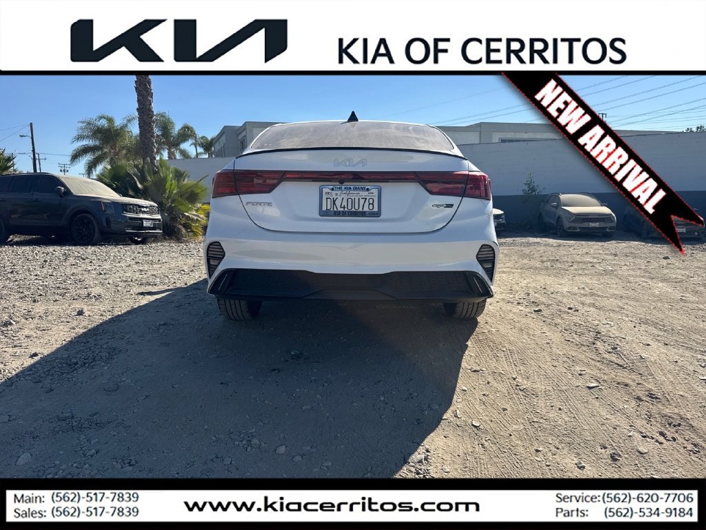 Certified 2024 Kia Forte GT-Line FWD image 4