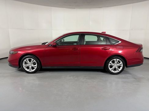 Used 2023 Honda Accord LX image 5