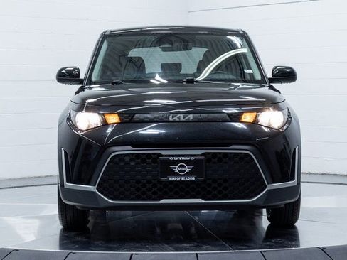 Used 2023 Kia Soul LX w/ LX Technology Package image 5