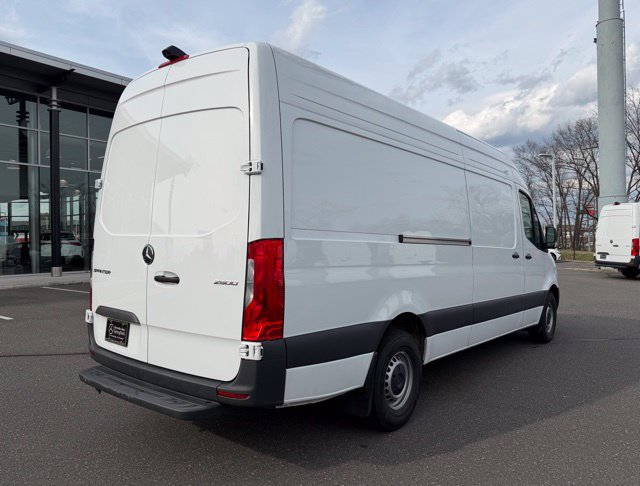 Used 2026 Mercedes-Benz Sprinter 2500 image 7